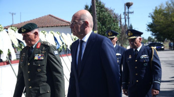 Νίκος Δένδιας: στην Τήνο με τον αρχηγό ΓΕΕΘΑ για τον Δεκαπενταύγουστο