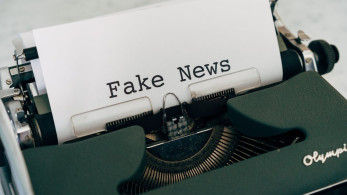 Ψέματα και στις τραγωδίες από τους ασυγκράτητους ψεκασμένους