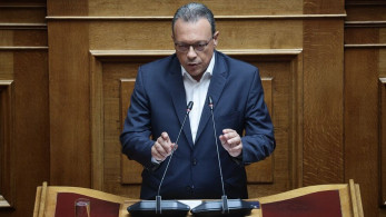 Mακάβριο και βλακώδες να παίζεις με τη φωτιά