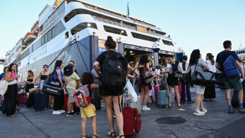 Το αδιαχώρητο στα λιμάνια του Πειραιά, της Ραφήνας και του Λαυρίου στην πρώτη μεγάλη έξοδο του Αυγούστου
