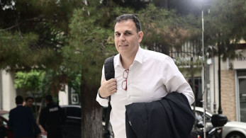 Γελάνε και τα τούβλα της Κουμουνδούρου