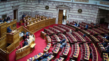 Κυβέρνηση: στο τραπέζι όλες οι επιλογές για τους «Σπαρτιάτες»