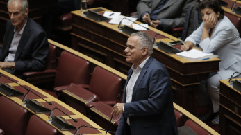 Σκουρλέτης: «Δεν είμαι διατεθειμένος να προσχωρήσω στα θολά νερά οποιουδήποτε ερμαφρόδιτου σχήματος»
