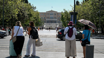 Κυβέρνηση: τα νέα μόνιμα μέτρα για την ενίσχυση των εισοδημάτων