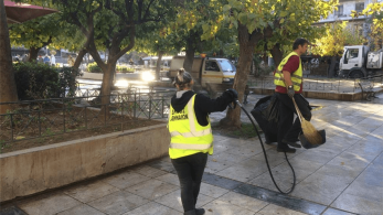 Δράση καθαριότητας του Δήμου Αθηναίων στη Νεάπολη Εξαρχείων (pics)