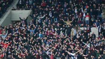 Super League: Το ανοικτό πλάνο για ματς με κόσμο μετά την 4η αγωνιστική