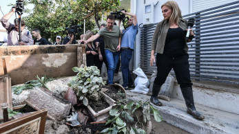 O ΣΥΡΙΖΑ, η εκλογική συντριβή και οι… γαλότσες του Κασσελάκη