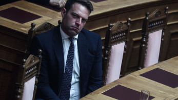 Η αριστερή «Ομπρέλα» εξωθεί τον νεόκοπο να φύγει μόνος του