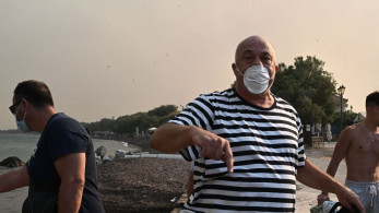 Ξέφυγε ο Μπέος - Έδειρε πλημμυροπαθή που τον έβρισε (βίντεο)