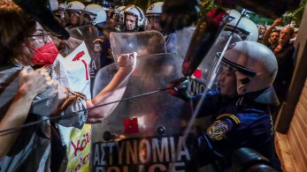Ένταση στα Εξάρχεια μεταξύ αστυνομικών και διαδηλωτών