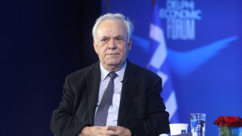 Γιάννης Δραγασάκης: η κλοπή στο σπίτι του και η συλλογή σκευών απόσταξης