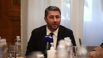 Ούτε κουβέντα από τον Ανδρουλάκη για τον «σύντροφο» Σάντσεθ