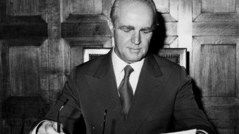 «Τώρα πια, Κέντρο  είμαι εγώ…»