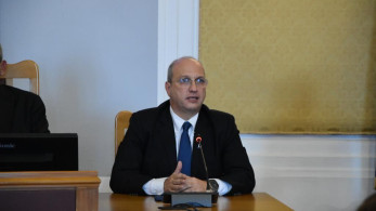 Γιάννης Οικονόμου: «Μία στις τρεις γυναίκες από 15 ετών και πάνω έχουν γνωρίσει κακοποιητική συμπεριφορά»