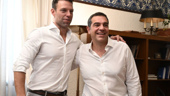 Όσα παίρνει ο άνεμος ο ΣΥΡΙΖΑ - Τίτλοι τέλους για το κόμμα του Τσίπρα