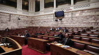 Βουλή: υπερψηφίστηκε το νομοσχέδιο για τα «κόκκινα» δάνεια μόνο από τη ΝΔ