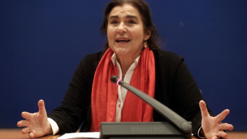 Λυδία Κονιόρδου: Κουνά μαντίλι στον ΣΥΡΙΖΑ και καταγγέλλει υπόγειο πόλεμο