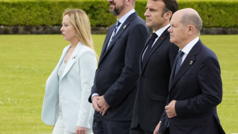 Μακρόν, Σολτς, Μελόνι: δείπνο για τρεις με μενού το… βέτο