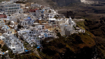 Ιδιαίτερα θετικές οι προοπτικές για τον ελληνικό τουρισμό και το 2024