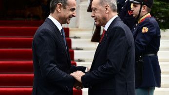 Στο Μαξίμου ο Ερντογάν - Συνάντηση με τον Κυριάκο Μητσοτάκη (φωτό)