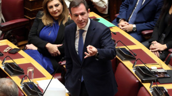 «Κωλοτούμπα» από το ΠΑΣΟΚ για επιστολική ψήφο, μη κρατικά πανεπιστήμια και γάμο ομοφύλων