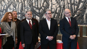 Πρωτοχρονιάτικα κάλαντα στον Δημήτρη Κουτσούμπα από την παιδική χορωδία της Παλαιστινιακής Παροικίας Ελλάδας