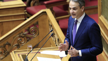 Δημοσκόπηση: απόλυτη κυριαρχία Μητσοτάκη και ΝΔ - Παγιώνεται στην τρίτη θέση ο ΣΥΡΙΖΑ