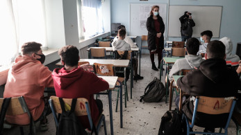Επιστροφή στα σχολεία με τις λοιμώξεις να «θερίζουν» - Πότε μένουν σπίτι οι μαθητές