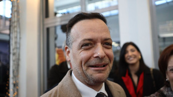Χάρης Δούκας: χέρι-χέρι με ΣΥΡΙΖΑ και ΑΝΤΑΡΣΥΑ