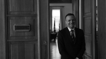 «Αποτυχία» για την κοινωνία αν χάσει το ΠΑΣΟΚ; Tι μας λες, σύντροφε Δούκα