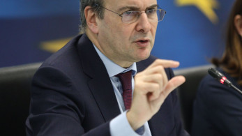 Κωστής Χατζηδάκης προς τράπεζες: Εξετάστε τη μείωση προμηθειών για τα POS