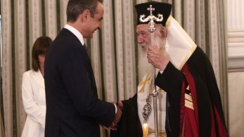 Πηγές Μαξίμου για το «όχι» της εκκλησίας στον γάμο ομοφύλων: «Σεβαστές οι απόψεις της εκκλησίας»