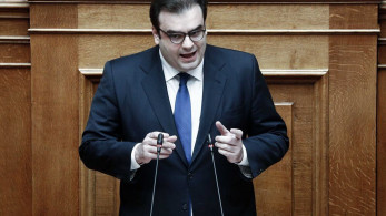 Ο Κυριάκος Πιερρακάκης αποδομεί στη Βουλή τη θέση του ΠΑΣΟΚ για τα μη κρατικά πανεπιστήμια