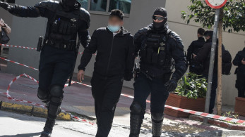 Βαρύτατες κατηγορίες για τις απάτες του προβεβλημένου γκαλερίστα