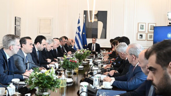 Ομόφυλα ζευγάρια: σε δημόσια διαβούλευση έως 31/1 - Ικανοποίηση Μητσοτάκη για τον νηφάλιο διάλογο