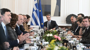 Συνεδριάζει το Υπουργικό Συμβούλιο - Στην ατζέντα το νομοσχέδιο για μπόνους στους δημοσίους υπαλλήλους