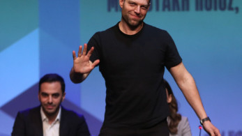 Στέφανος Κασσελάκης: Η πολιτική του «ό,τι να 'ναι»