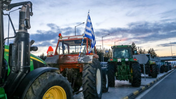 Εγκλωβισμένοι εκατοντάδες οδηγοί λόγω των αγροτικών κινητοποιήσεων στον κόμβο του Μπράλου