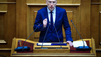 Βουλή - Άκης Σκέρτσος: Η Νίκη σύρεται και δίνει κάλυψη σε κόμμα που κρύβεται πίσω από έναν εγκληματία