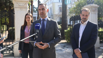 Σακελλαροπούλου σε Χαρίτση: Στη δημοκρατία είναι σημαντικό να υπάρχει πλουραλισμός και αντιπολίτευση