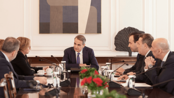 Συνάντηση Μητσοτάκη με τη διευθύνουσα σύμβουλο της Vodafone - Συζητήθηκαν οι επενδύσεις της εταιρείας στην Ελλάδα