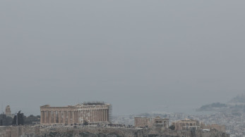Καιρός: αποπνικτική η ατμόσφαιρα με αφρικάνικη σκόνη και υψηλές θερμοκρασίες