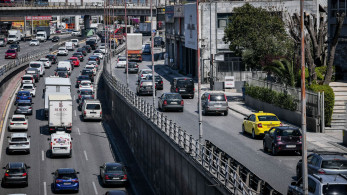 Με αυξημένα μέτρα της Τροχαίας η επιστροφή των εκδρομέων του τριημέρου