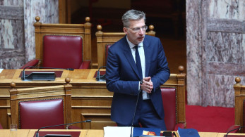 Άκης Σκέρτσος: Η απέραντη πολιτική υποκρισία των «άκρων»