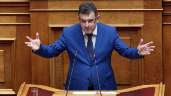 Άγρα ψήφων με νταηλίκια από ακροδεξιούς