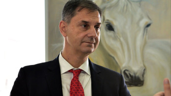 Θεοχάρης για την Golden Visa: Δεν επιτρέπεται η υπεκμίσθωση ακινήτων που αγοράζονται ως επένδυση