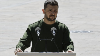 Ζελένσκι: καλεί τις ΗΠΑ να επισπεύσουν τις παραδόσεις όπλων