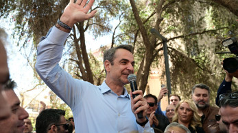 Κυριάκος Μητσοτάκης: για καφέ με βουλευτές της Νέας Δημοκρατίας