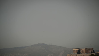 Κορυφώνεται σήμερα η μεταφορά σκόνης από τη Σαχάρα