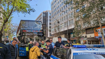 Ανακοίνωση της ΟΣΥ για το ατύχημα με το τουριστικό λεωφορείο στην οδό Πανεπιστημίου